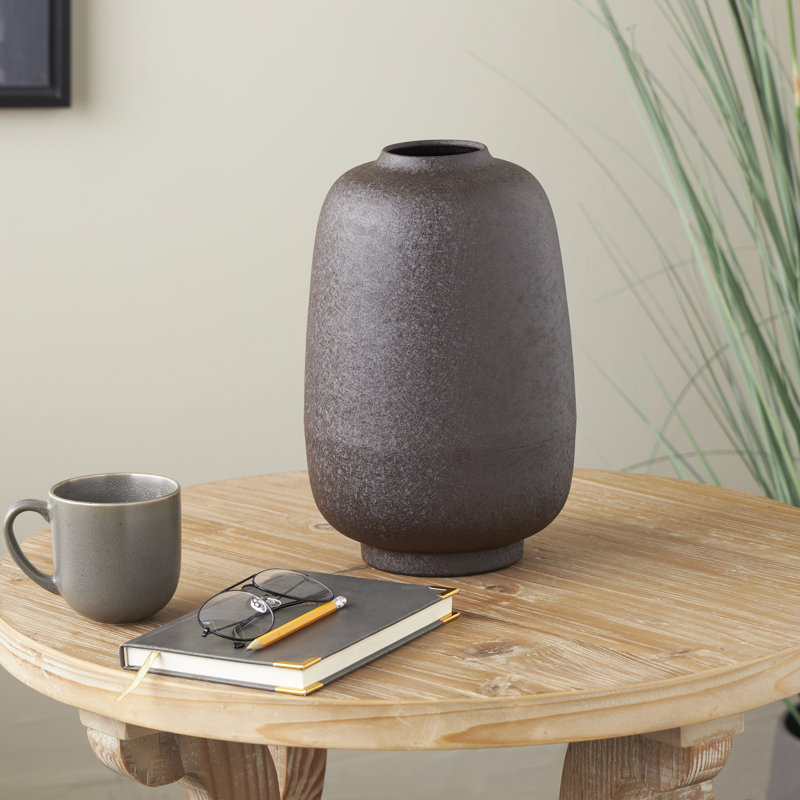 Arba Metal Table Vase