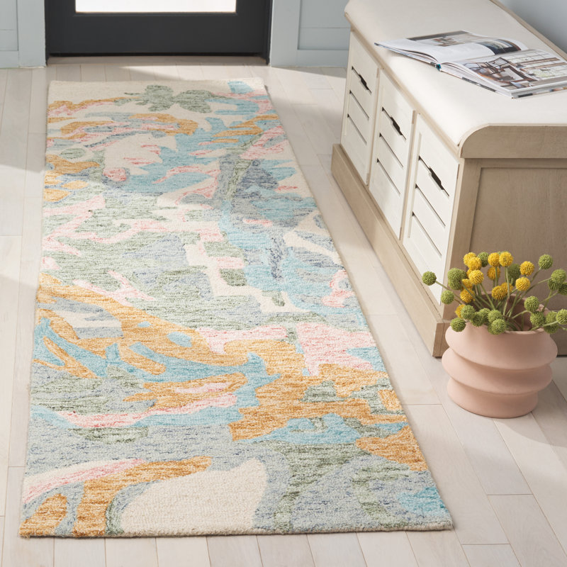 Louraine Hand Tufted Wool/Cotton Floral Rug in Ivory/Pink, Runner 2'3" x 8"