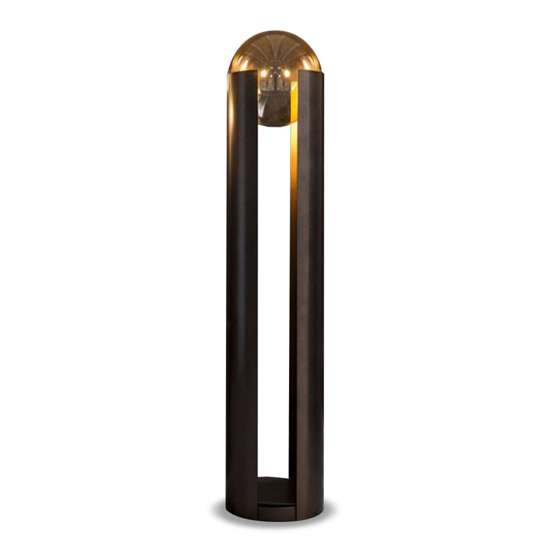 Lampe sur pied en fer noir