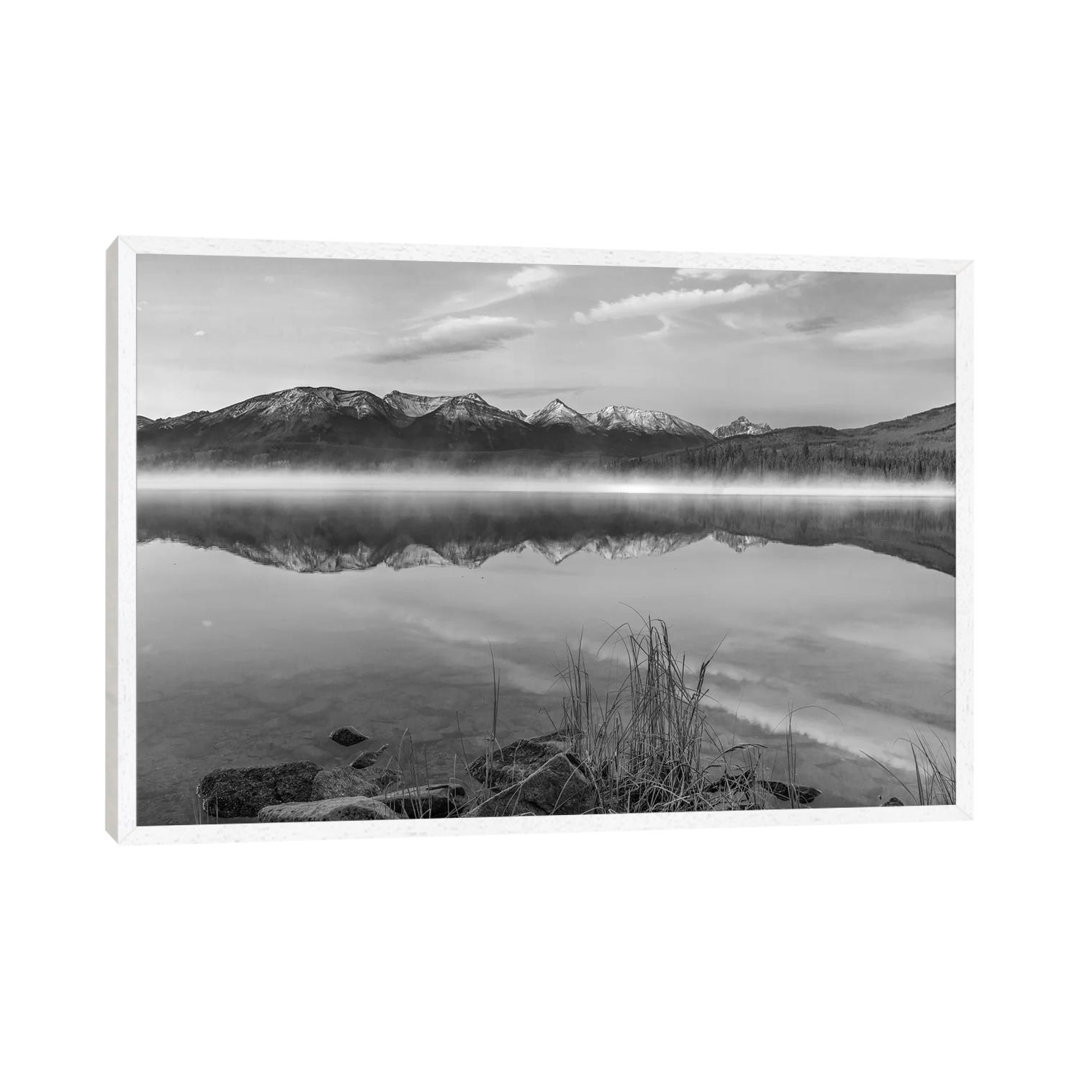 Trident Range From Pyramid Lake, Jasper National Park, Alberta, Canada von Tim Fitzharris - Galerie-verpackte Leinwand G...