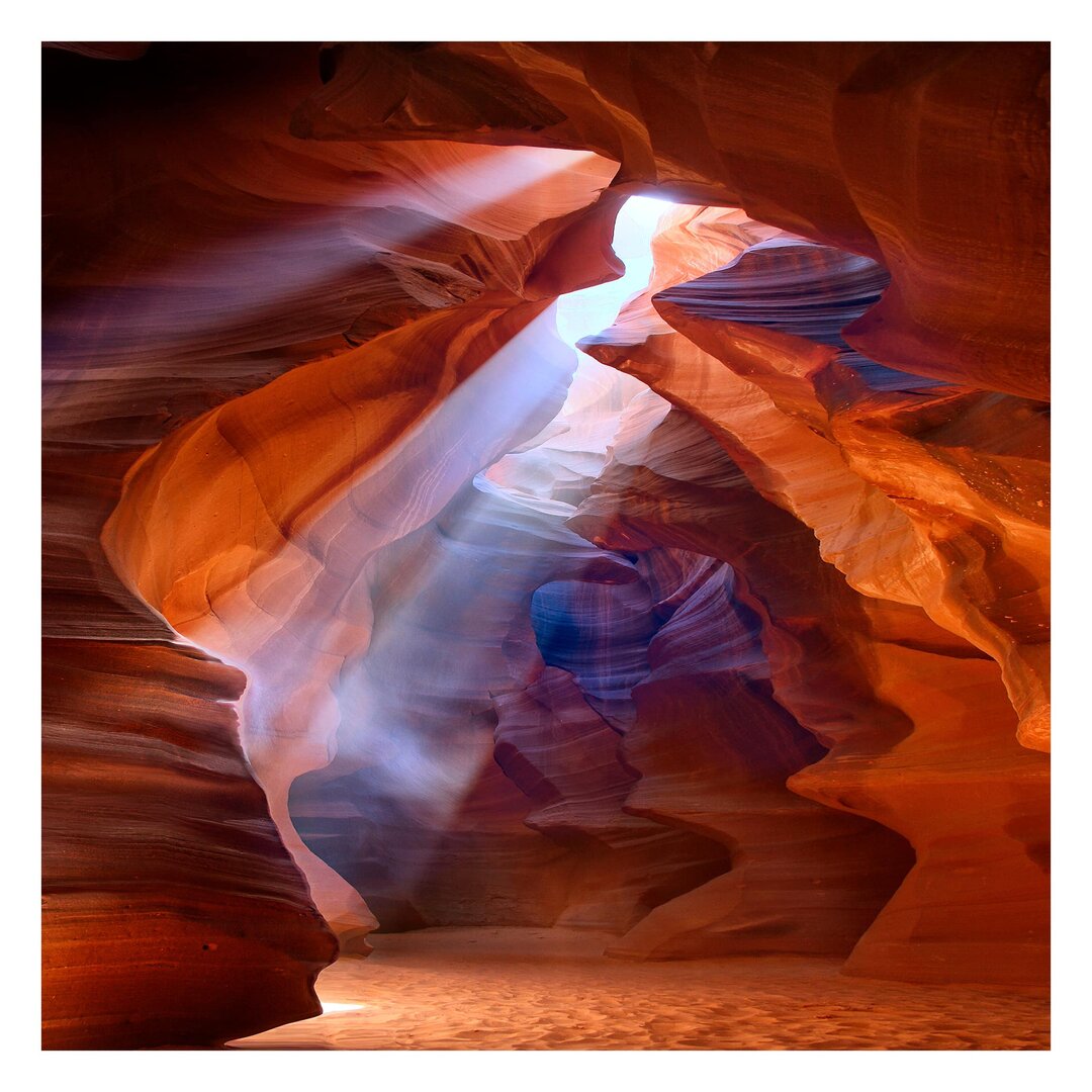 Strukturierte Fototapete Play of Light in Antelope Canyon 3,36 m x 336 cm