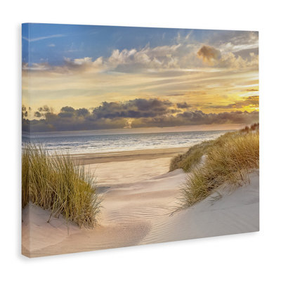 Toile sereine entre deux dunes, conception par Mike Calascibetta