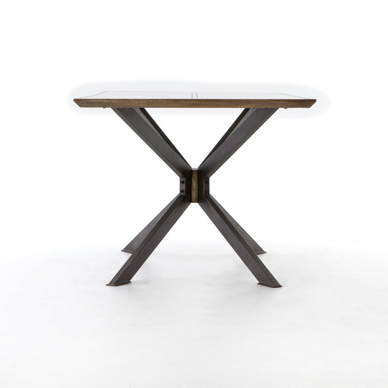 Sommer Dining Table