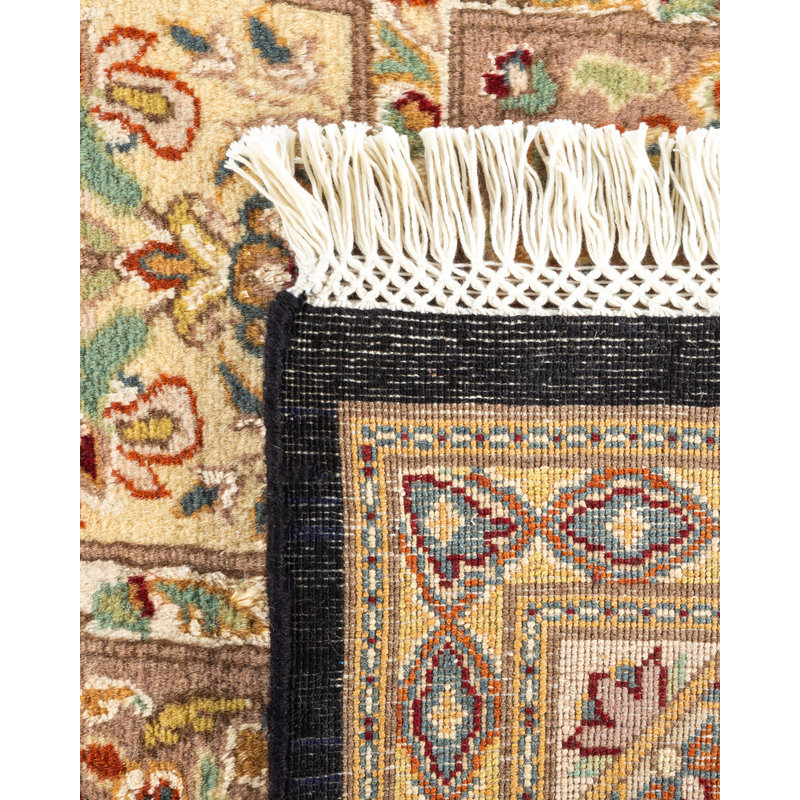 Classic One-of-a-Kind 5' 10" X 9' 7" Hand Knotted Area Rug