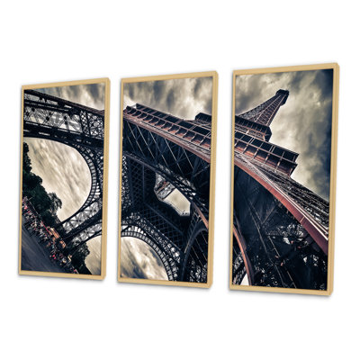 Paris Paris Eiffel Towerin Grungy Dramatic Style - Cityscape, ensemble d'art mural sur toile, encadré de 3