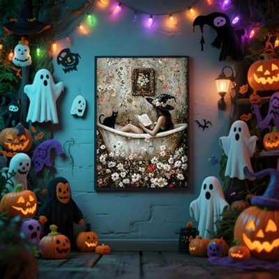 Rétro d'Halloween, affiche de sorcière, livre de lecture dans une baignoire, art mural, chat noir, décor, fleurs sauvages gothiques, impressions sur toile, fantaisiste, bain de bulles, esthétique pour salle de bain, cadre en métal noir 24 po x 36 po