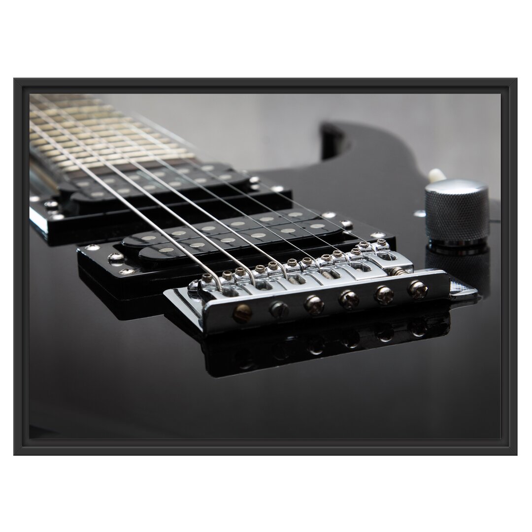 Gerahmtes Wandbild Black E-Guitar