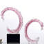 Une paire d'ornements modernes en cristal de luxe rose clair