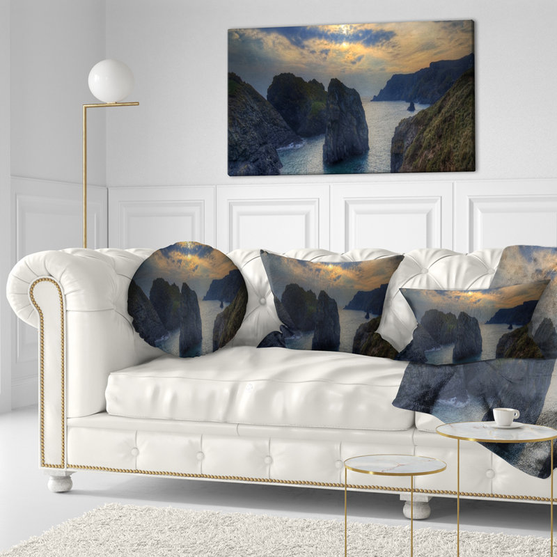 Coussin décoratif foncé Rocky Panorama Coastline - Sea & Shore, Rectangle, 12 po x 20 po
