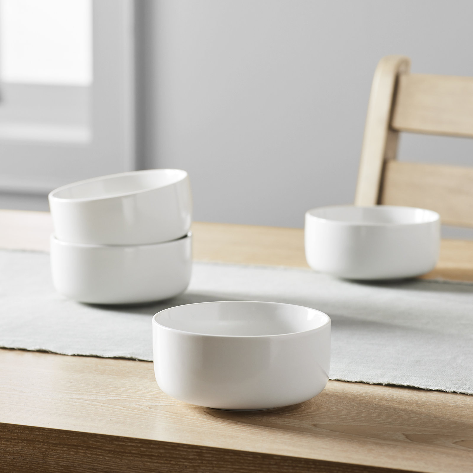 Izie Coupe Stoneware Cereal Bowl, White