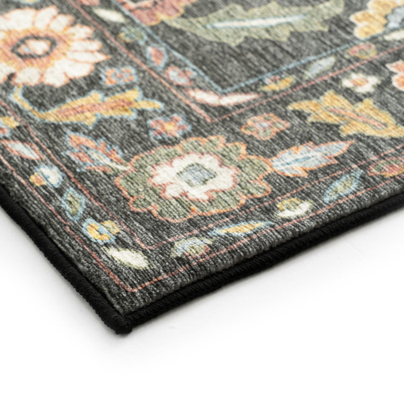 Tapis oriental rectangulaire noir lavable 5 pi x 6 pi 11 po March, Noir, Rectangle 5 pi x 6 pi 11 po