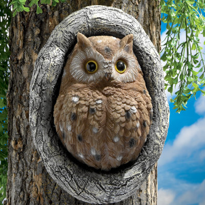 Octavius Knothole Owl Tree Statue