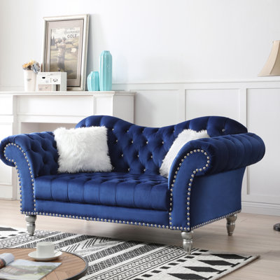 Elegant Traditional Loveseat For Two, Beautiful fabric