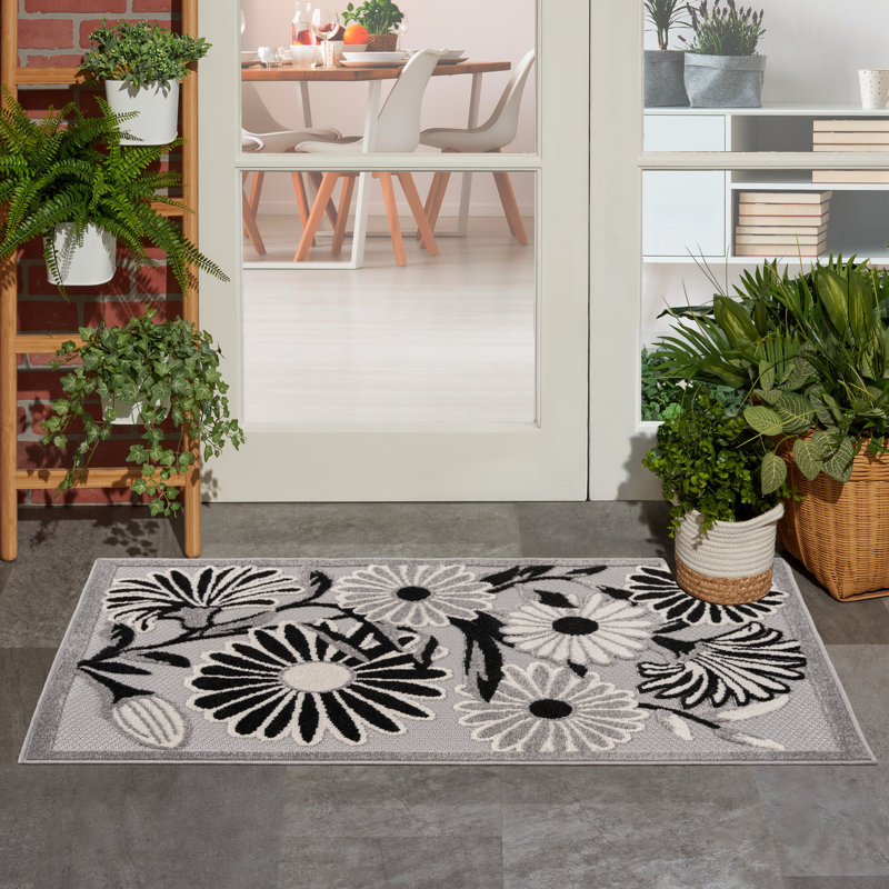 Ameleah Floral Indoor / Outdoor Rug, Rectangle 2'8" x 4'