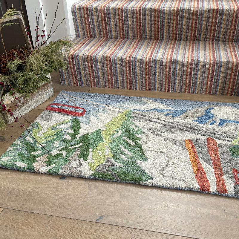 Global Recycled Standard Powder Day Ski Hand-Tufted Recycled Polyester Indoor/Outdoor Accent Rug, Rectangle 2' x 3'