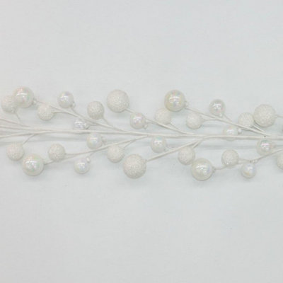 White Christmas Balls Garland