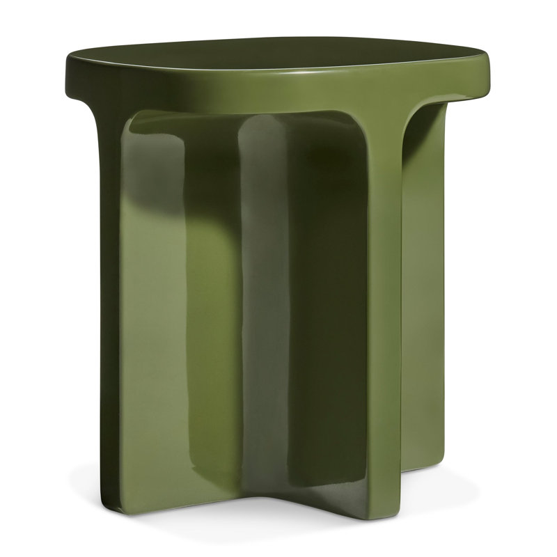 Petite table d'appoint pour l'extérieur, H 17 po x l 16 po x P 14 po, Olive