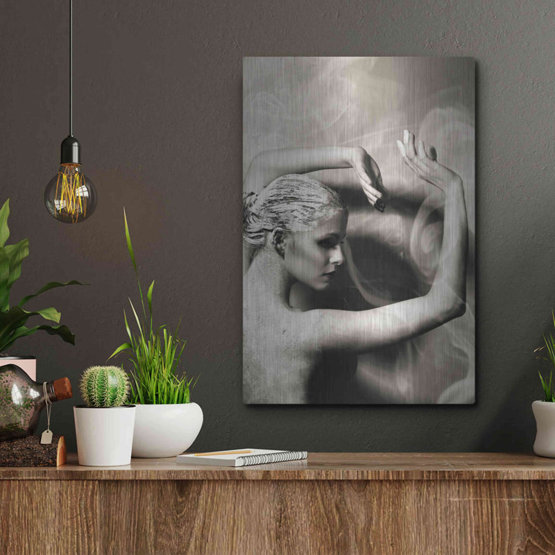 «Everly Quinn« Dancer Statue »par Incado, art mural en métal, H 16 po x l 12 po