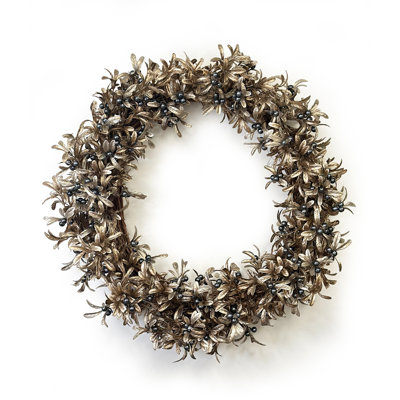 PEARL MISTLETOE WREATH