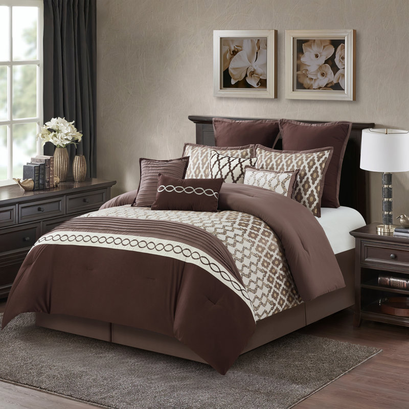 Ensemble d'édredon 10 pièces Caval, Édredon pour grand lit + 9 pièces supplémentair, Brun