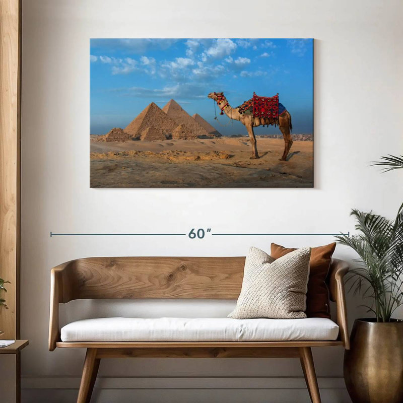 Chameau et pyramides égyptiennes, H 30 po x l 45 po