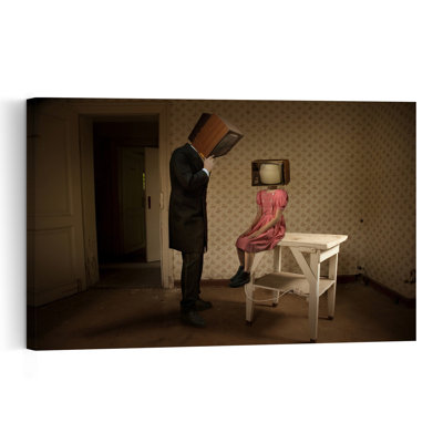 Affiche murale vintage surréaliste et rétro moderne représentant des têtes de télévision