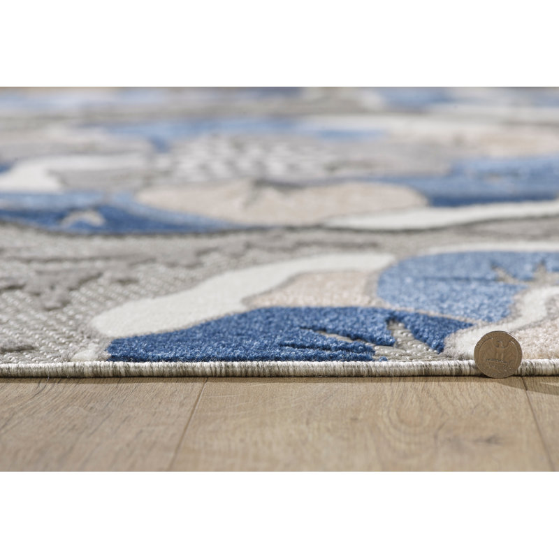 Indoor / Outdoor Rug, Rectangle 3'3" x 4'11", Gray