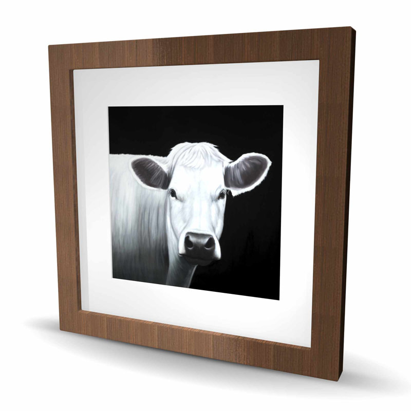 Vache blanche - Reproduction matelassée encadrée d'animaux monochromes
