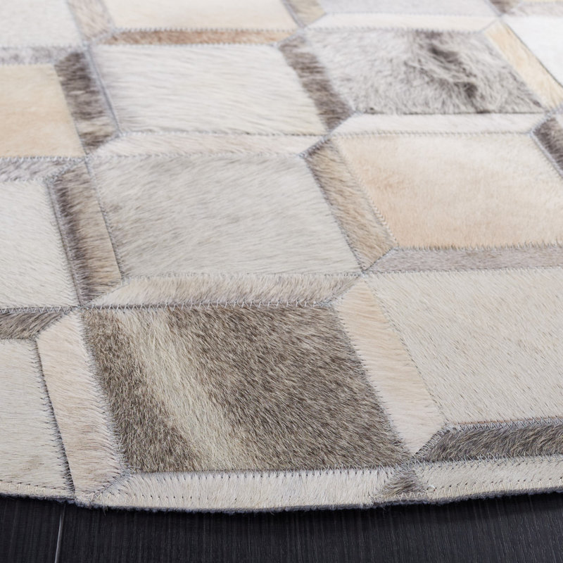 Sebring Hand Woven Leather/Felted Cloth Geometric Rug in Ivory/Gray, Round 6'