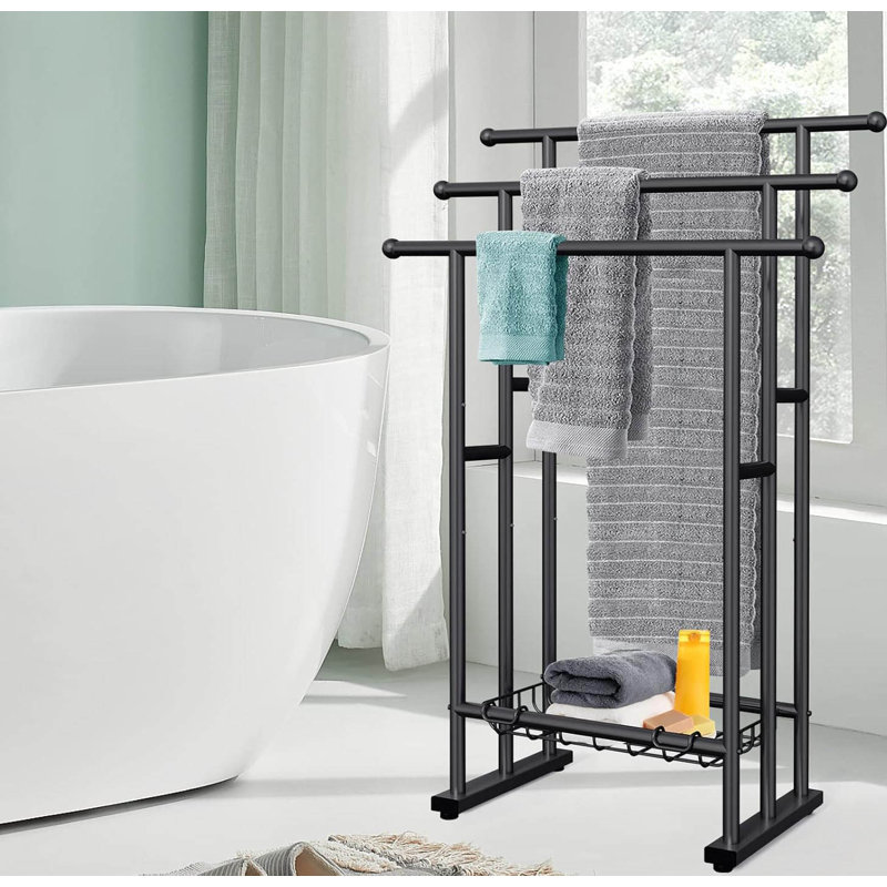 67.06 cm L Freestanding Towel Stand