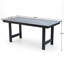 Ensemble de table de salle à manger durable en PEHD pour les rassemblements de style moderne