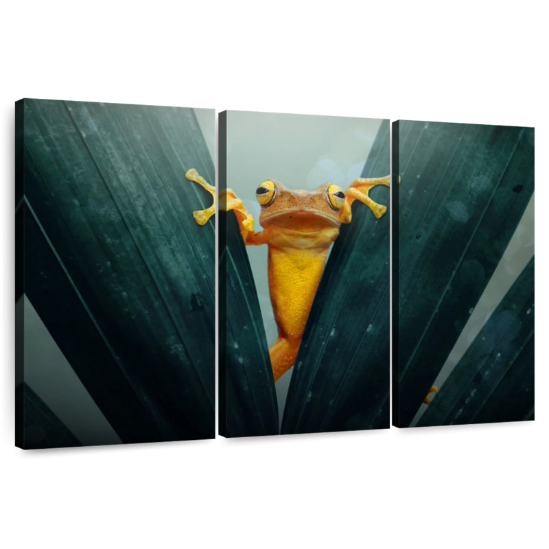 Brampt Yellow Frog, 36" H x 57" W