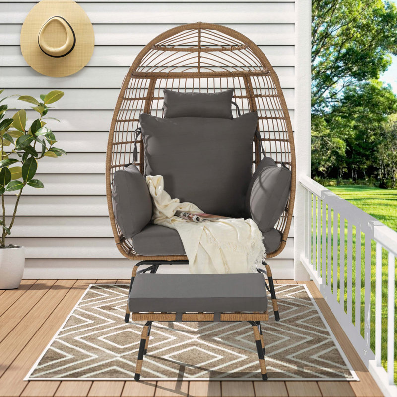 Fauteuil en osier, Brun / gris foncé