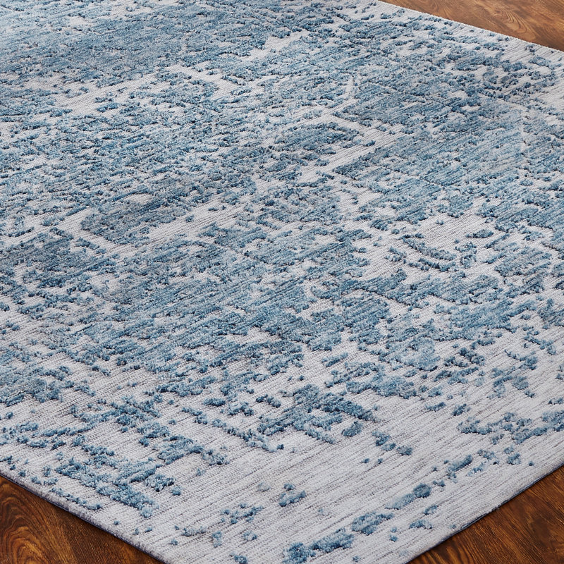Oriental Area Rug in Blue/Ivory, Rectangle 7'6" x 9'6"