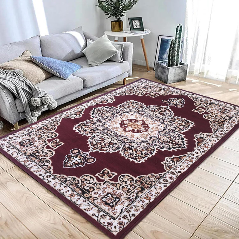 Woven Trends Modern Deklynn Area Rug with Classic Geometric Design, Rectangle 1'9" x 7'2", Burgundy