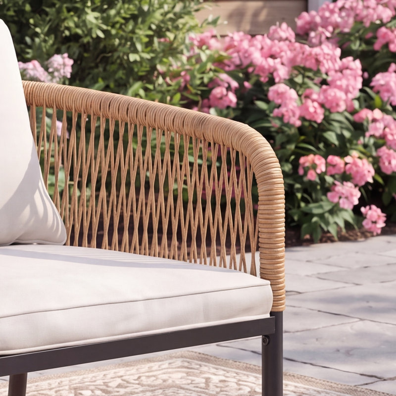 Fauteuil de salle à manger de patio moderne en rotin en PE avec coussins, Brun, Blanc