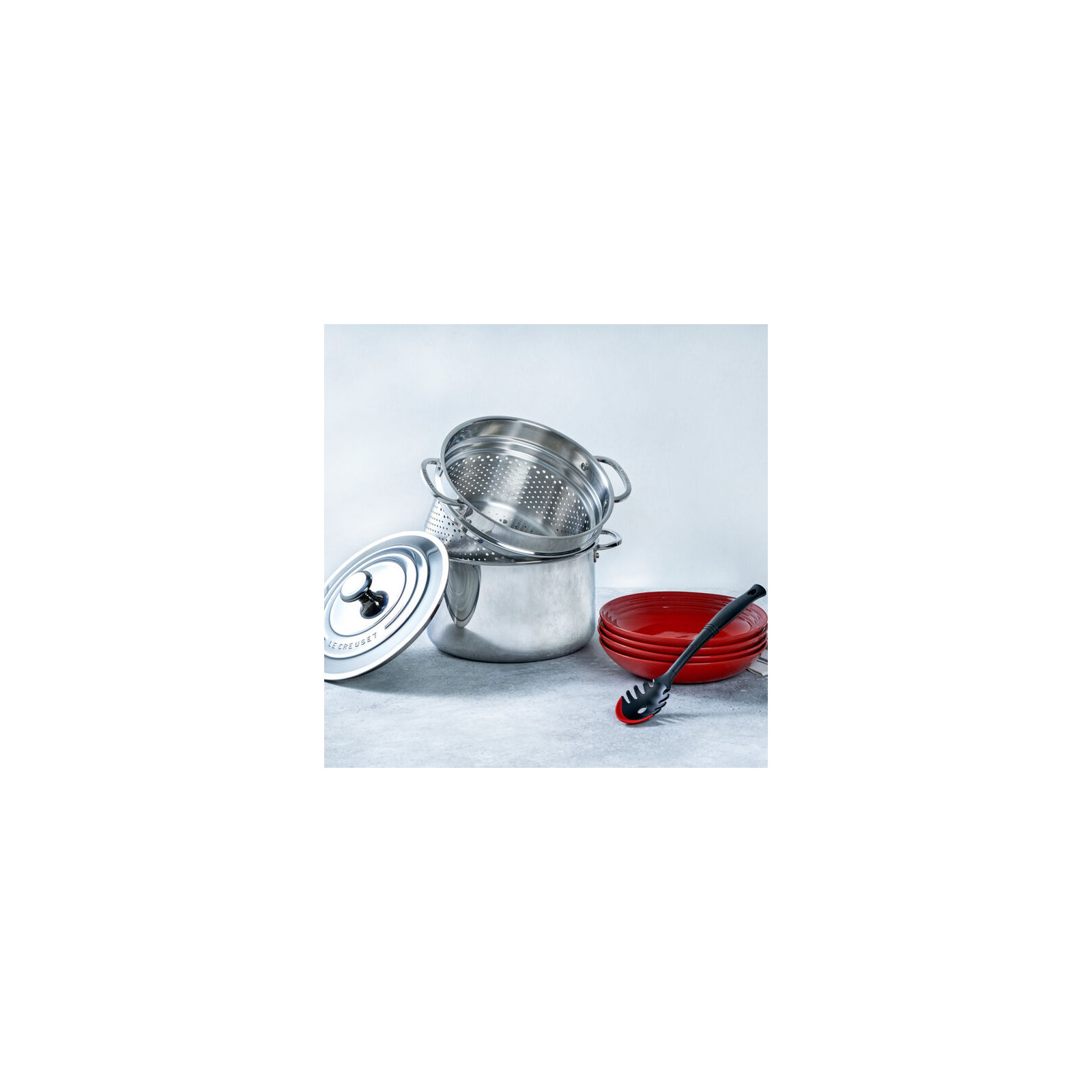 Le Creuset Stainless Steel Stockpot with Lid and Colander