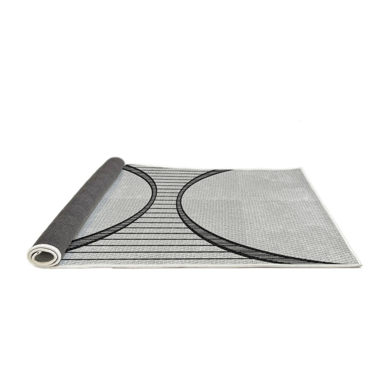 Tapis noir Nicholls, Rond 7 pi