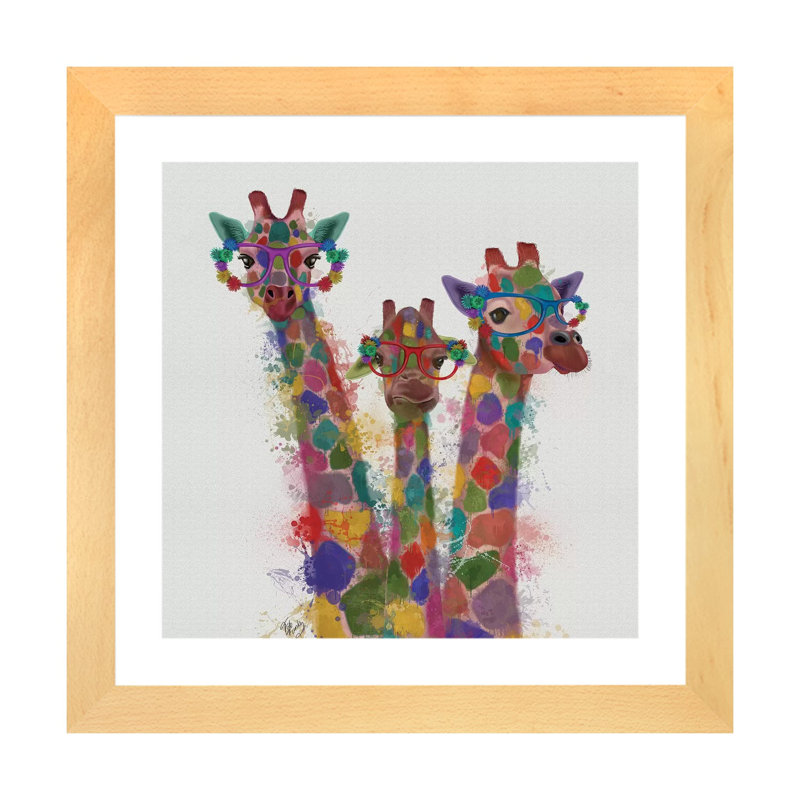 «Rainbow Splash Giraffe Trio» - reproduction, H 24 po x l 24 po x p 1 po, Papier bois naturel