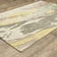 Tapis beige / jaune à motif abstrait en laine Renli-1875318803