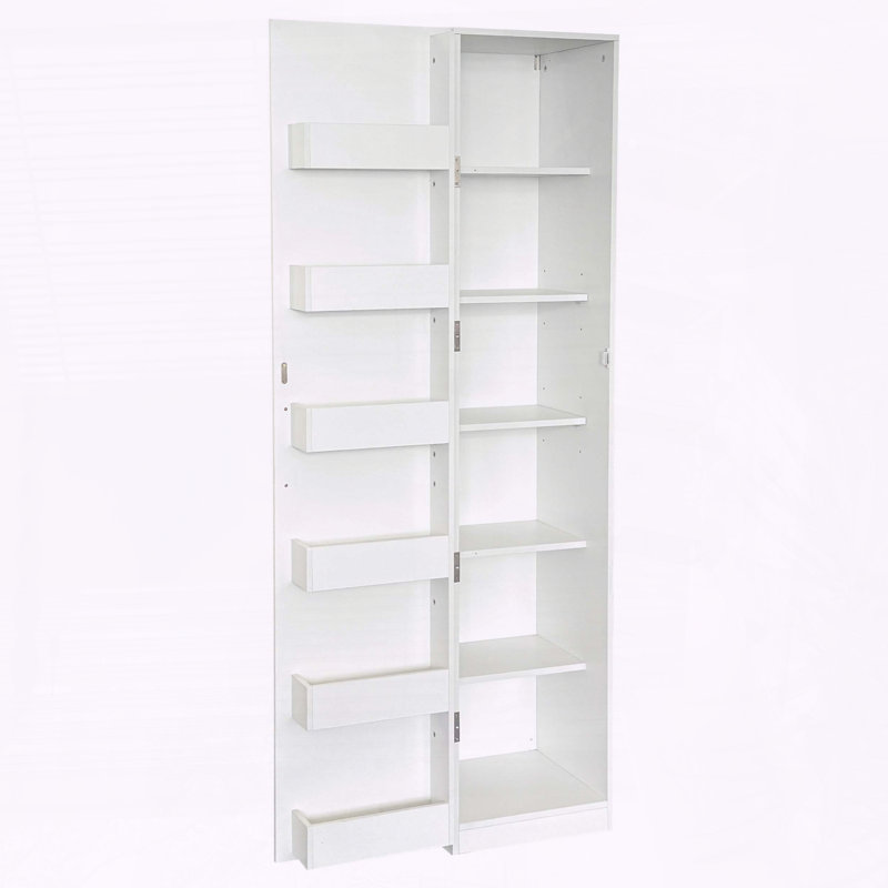 Armoire de cuisine avec beaucoup de rangement