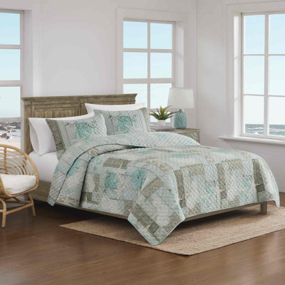 Avanti Linens Beachcomber Quilt Set