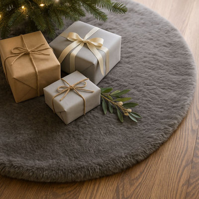 Christmas Tree Rug, 39.4 x 39.4 Inches, Grey | 100% Polyester, Includes 6 Decorative Ribbons | Machine Washable at 68°F | Perfect Holiday Décor for Your Living Room & Festive Gatherings