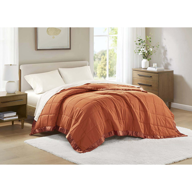 1 couverture légère en duvet synthétique avec garniture en satin, Très grand lit, Orange