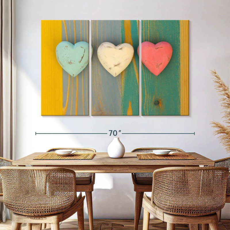 Trois cœurs en bois Hardie, H 32 po x l 50 po