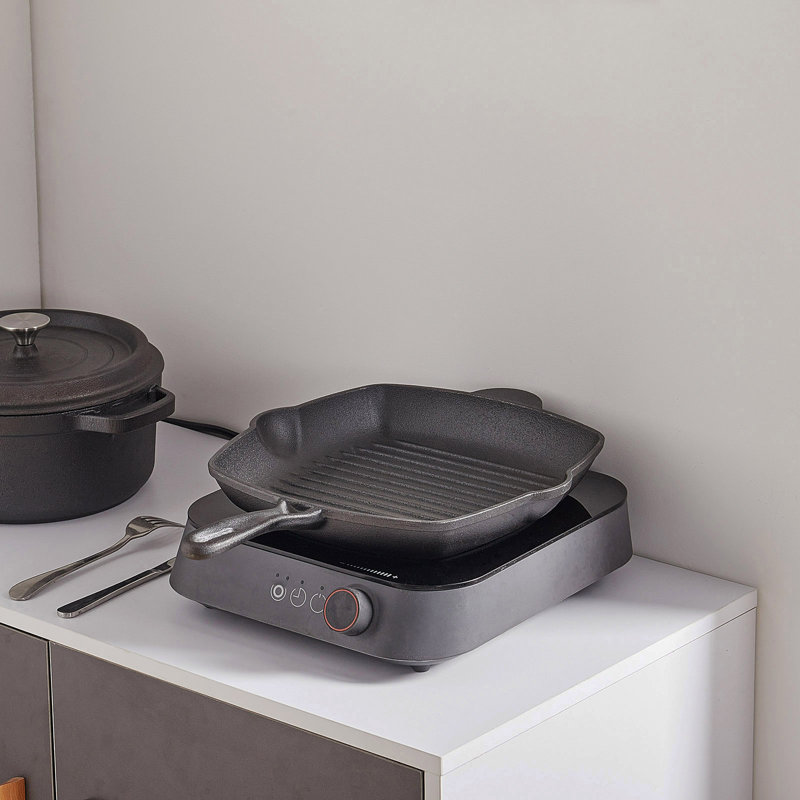 Breeins Cast Iron Stock Pot