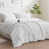 Vichy blanc est en rupture de stock