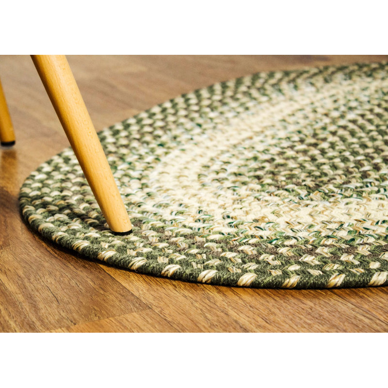 Tapis tressé vert forêt/beige Amabella, Ovale 3 pi x 5 pi