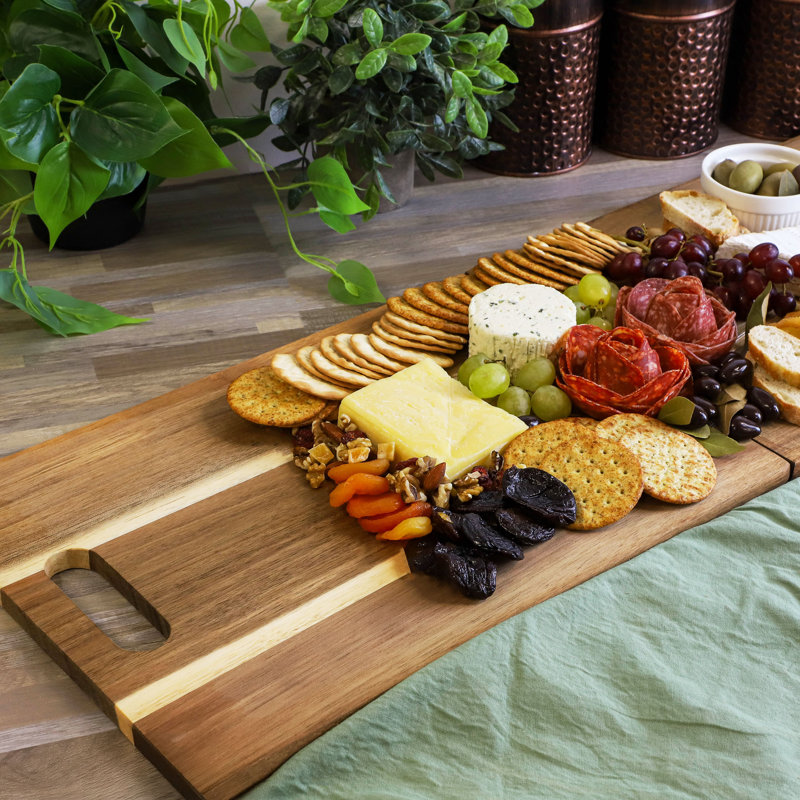  Planche de service pliante en bois d'acacia 33 x 12 po