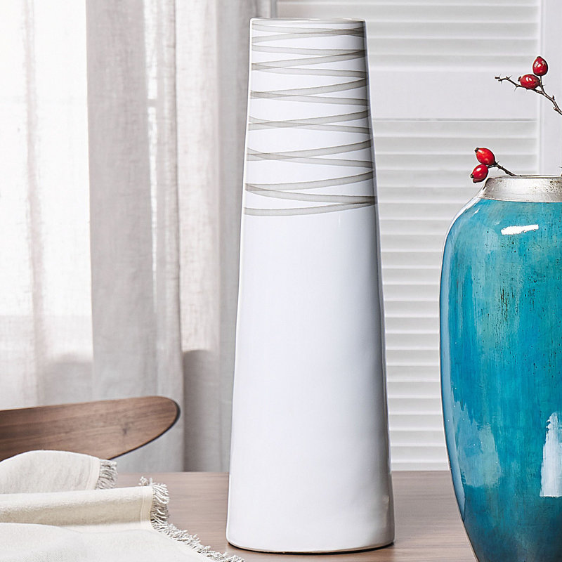 Kilani Handmade Terracotta Floor Vase